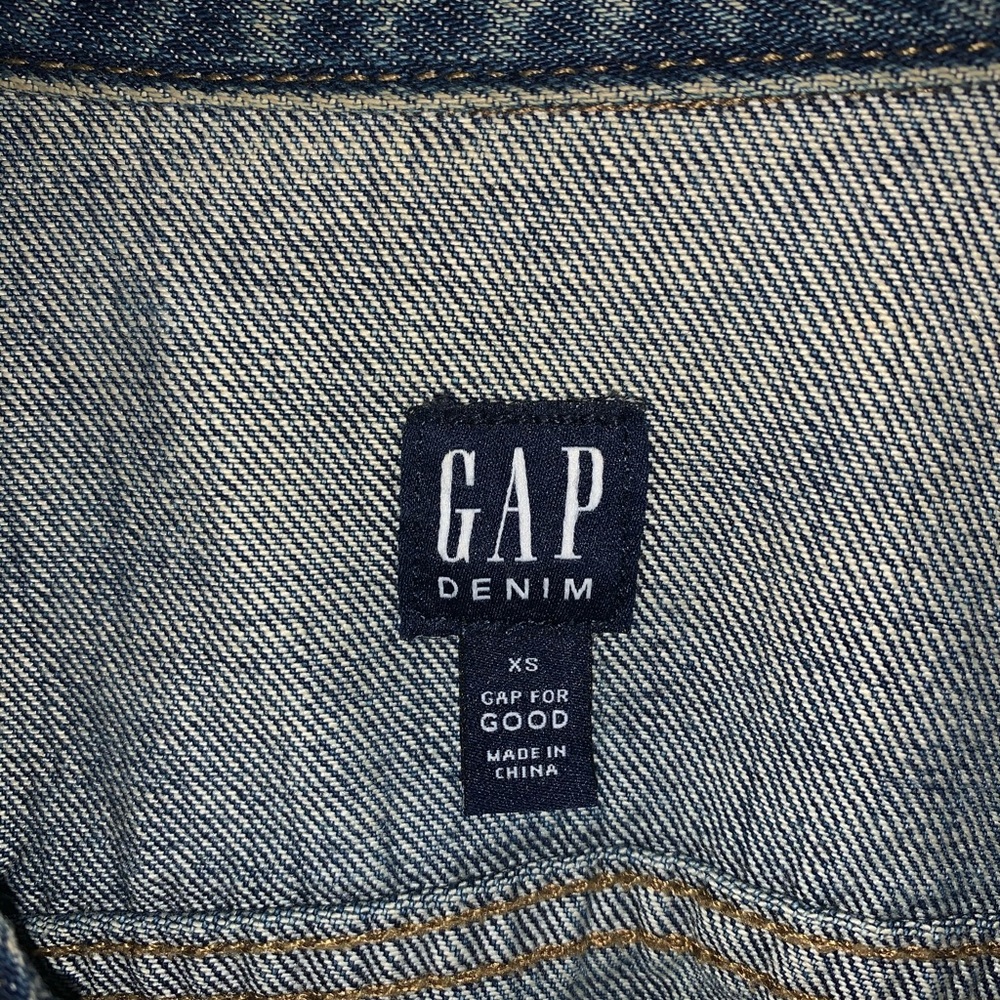 Denim GAP Jacket - Picture 2 of 3